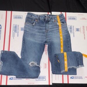 DONATED MARCH 2026
THANKS FOR LOOKING 
LOVE TO CONSIGNMENT SHOPPERS